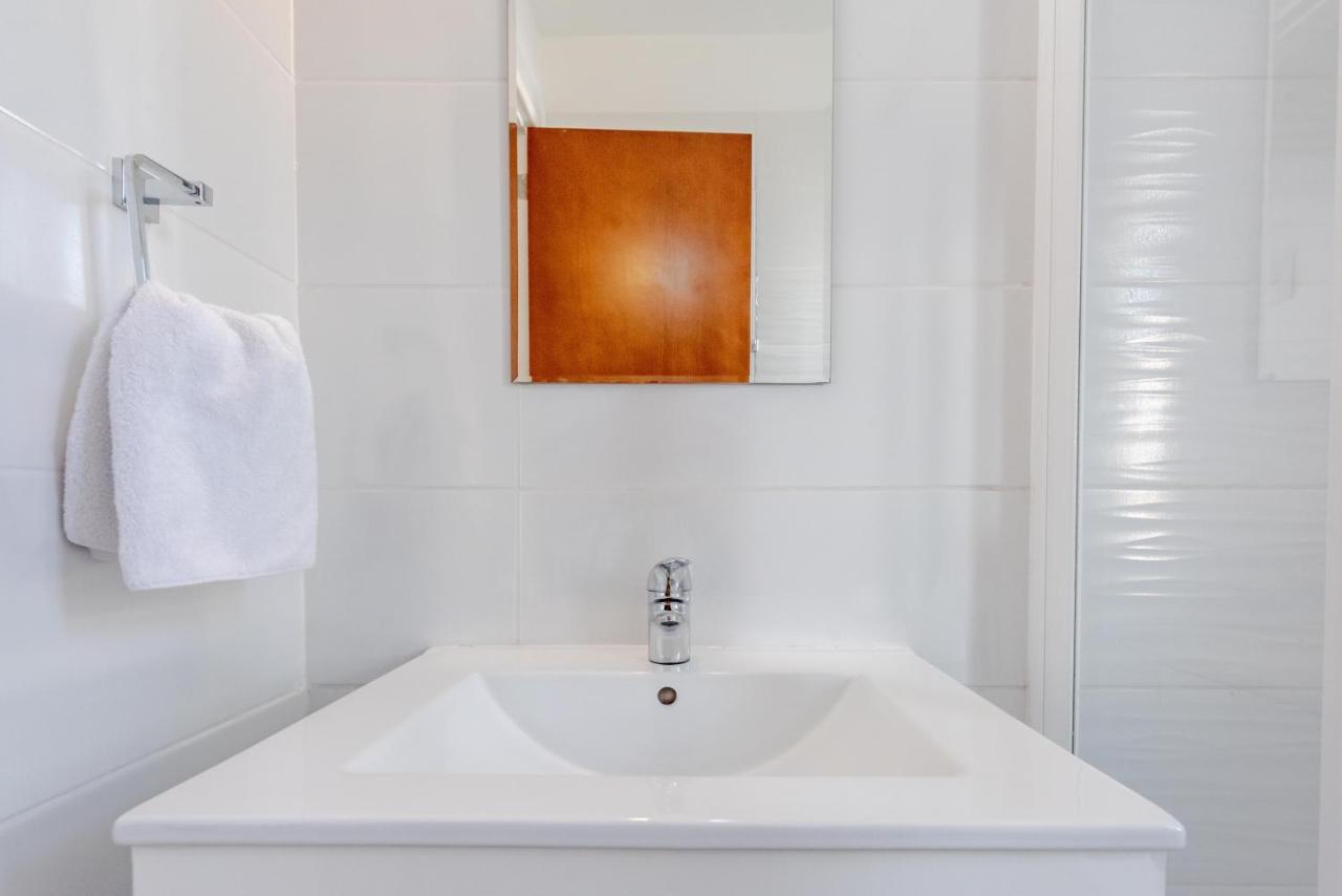 Villa Marina Sunrise By Ezoria Villas كورال باي المظهر الخارجي الصورة