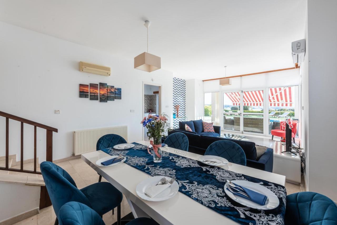 Villa Marina Sunrise By Ezoria Villas كورال باي المظهر الخارجي الصورة